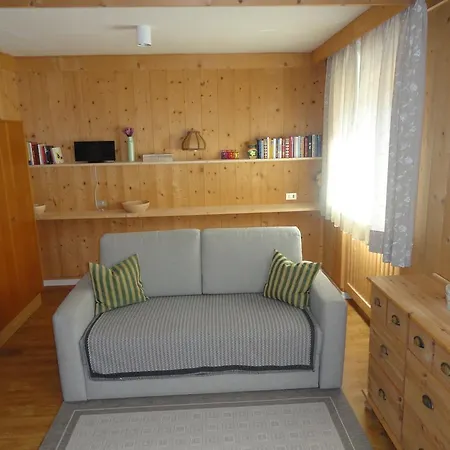 Rosa Apartment